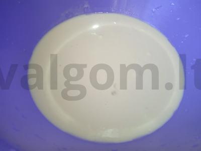 Blynai su varške, razinom ir vyšnių džemu Žingsnis 1