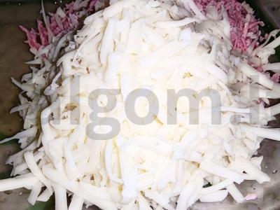 Karšti sumuštiniai su dešrelėmis, sūriu ir baziliku Žingsnis 2