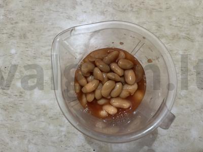 Česnakinė pupelių užtepėlė duonai Žingsnis 1