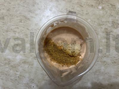 Česnakinė pupelių užtepėlė duonai Žingsnis 7