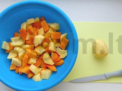 Anties kaklo česnako-medaus marinate su moliūgo ir bulvių garnyru Žingsnis 5