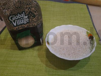 Namų ritinėliai su krabų lazdelėmis ir ikrais Žingsnis 1