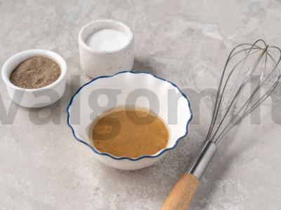 Salotos su menkėmis tešloje Žingsnis 3