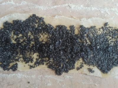 Keksas su aguonomis ant rauginto tešlos Žingsnis 4