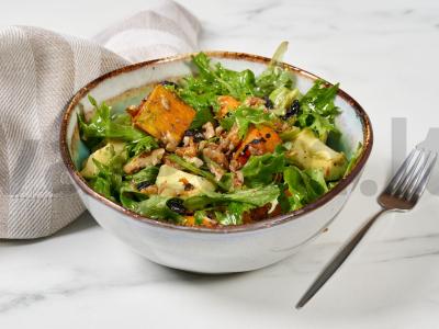 Salotas „Saldus lapkritis“ pagrindine nuotrauka