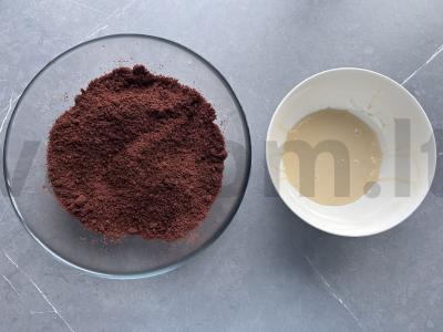 Šokoladiniai pyragaičiai „Pušų kankorėžiai“ Žingsnis 6