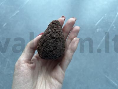 Šokoladiniai pyragaičiai „Pušų kankorėžiai“ Žingsnis 7