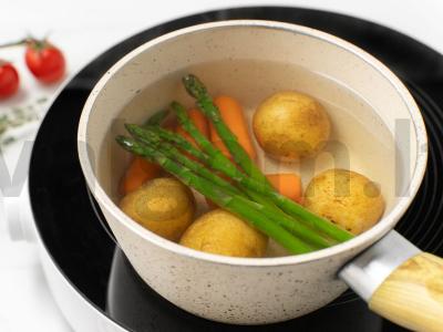 Kiauliena su pomidorais Žingsnis 2