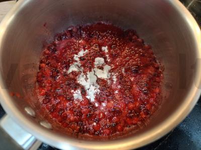 Spanguolių džemas iš trijų ingredientų Žingsnis 2