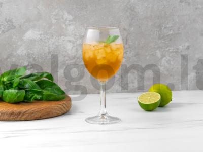 „Beib daikiri“ su džinu ir likieriu pagrindine nuotrauka