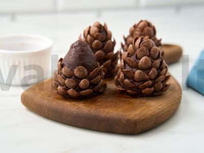 Kepinys „Bulvė“ pušies kankorėžių pavidalu Žingsnis 4