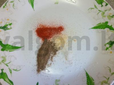 Kepta kiaulienos kaklas ir bulvės Žingsnis 1