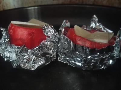 Kepti pomidorai su jūros dumbliais, ikrais ir sūriu Žingsnis 6