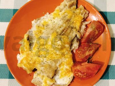 Menkių filė po švelniu sūrio apvalkalu pagrindine nuotrauka