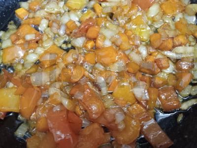 Kepta antis krūtinėlė su mung pupelių ir daržovių garnyru Žingsnis 7