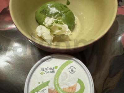 Sumuštinis su kiaušiniu ir avokadų pasta Žingsnis 4