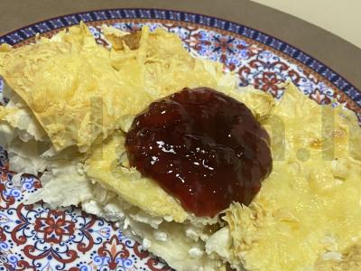 Sluoksniuota lazanija iš lavašo su sūriu, varške ir aviečių džemu pagrindine nuotrauka