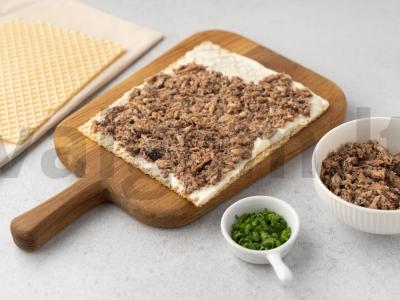 Saira tortas su vafliniais biskvitas Žingsnis 5