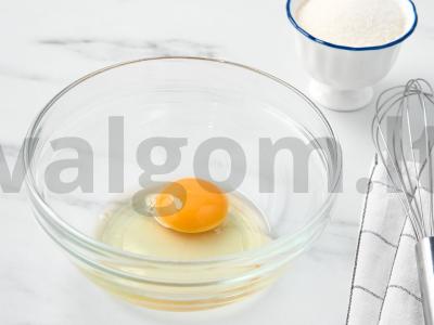 Varškės blynai Žingsnis 2