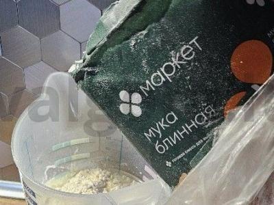 Blynai su varške ant blynų miltų Žingsnis 1