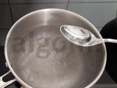 Sumuštinis su poširuotu kiaušiniu pusryčiams Žingsnis 2