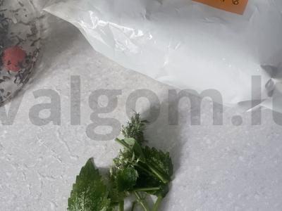 Arbata „Kaimo“ su melisa Žingsnis 3