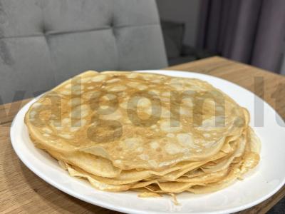 Pankūkos su pienu visai šeimai pagrindine nuotrauka