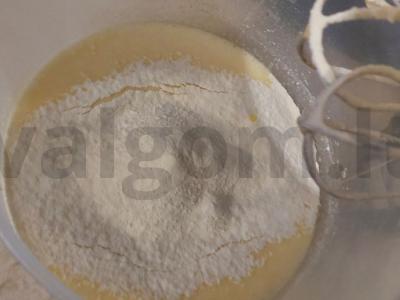 Mėlynių keksiukai Žingsnis 2