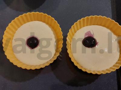 Mėlynių keksiukai Žingsnis 3