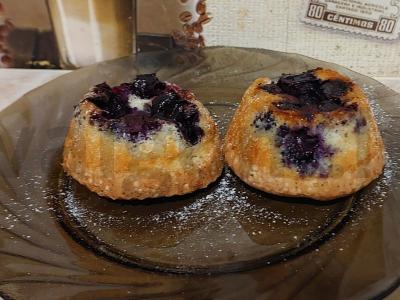 Mėlynių keksiukai pagrindine nuotrauka