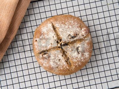 Ruginė duona su razinomis Žingsnis 6