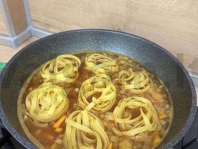 Makaronų lizdai su faršu po sūriu Žingsnis 8