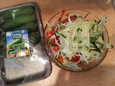 Salotas su funčozė ir vištiena azijietiškai Žingsnis 7