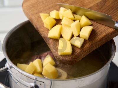 Žaliasis šaltibarščiai su mėsa Žingsnis 5