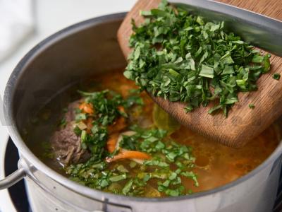 Žaliasis šaltibarščiai su mėsa Žingsnis 8