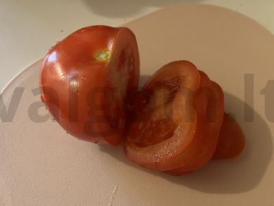 Svogūniniai burgeriai su vištienos kotletais Žingsnis 4