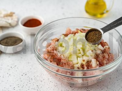 Namų dešrelės iš kalakutienos Žingsnis 2