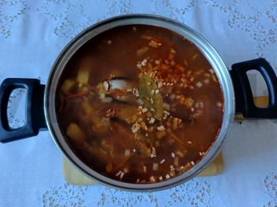 Sriuba su silke pomidorų padaže, grikių ir daržovių Žingsnis 5