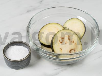 Vištienos kepenėlės su daržovėmis Žingsnis 4