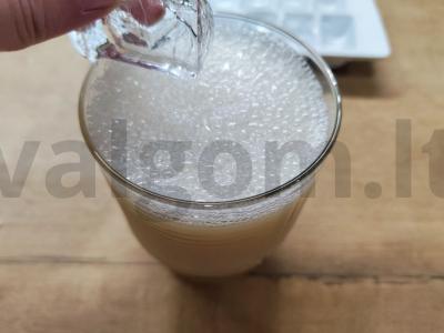 Bealkoholinė „Pina colada“ Žingsnis 4