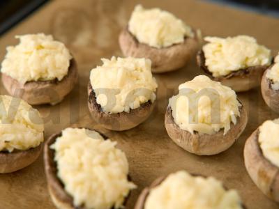 Šampinjonai su suluguni Žingsnis 4