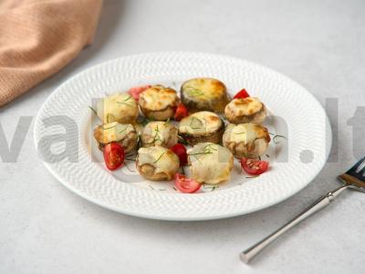 Šampinjonai su suluguni pagrindine nuotrauka