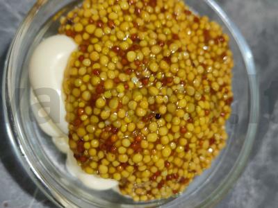 Namų hot-dogai su bavarų garstyčiomis ir korėjietiška morkų salotomis Žingsnis 1