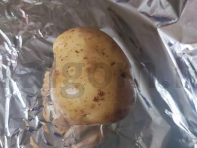 Bulvytė su dešrelėmis, paprika ir sūriu Žingsnis 1