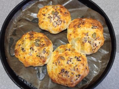 Varškės bandelės su bekonu Žingsnis 8