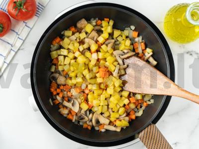 Daržovių troškinys su grybais ir baklažanais Žingsnis 5