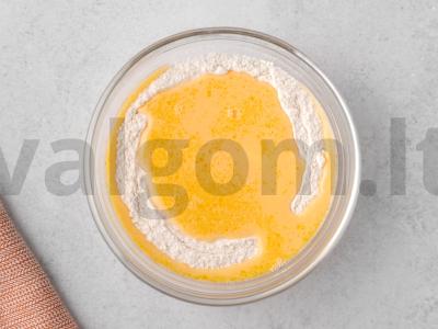 Skanių virtinių su vyšniomis Žingsnis 3