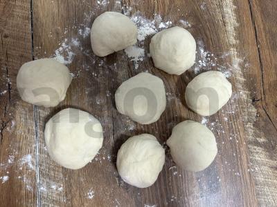 Kibinai su bulvių koše ir dešra Žingsnis 1