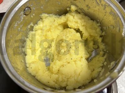 Kibinai su bulvių koše ir dešra Žingsnis 3