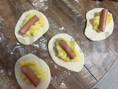 Kibinai su bulvių koše ir dešra Žingsnis 4